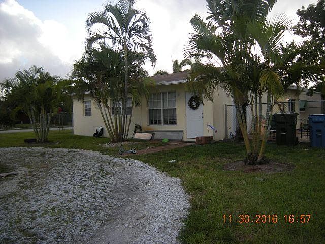 1st image of 631 NE 58th St