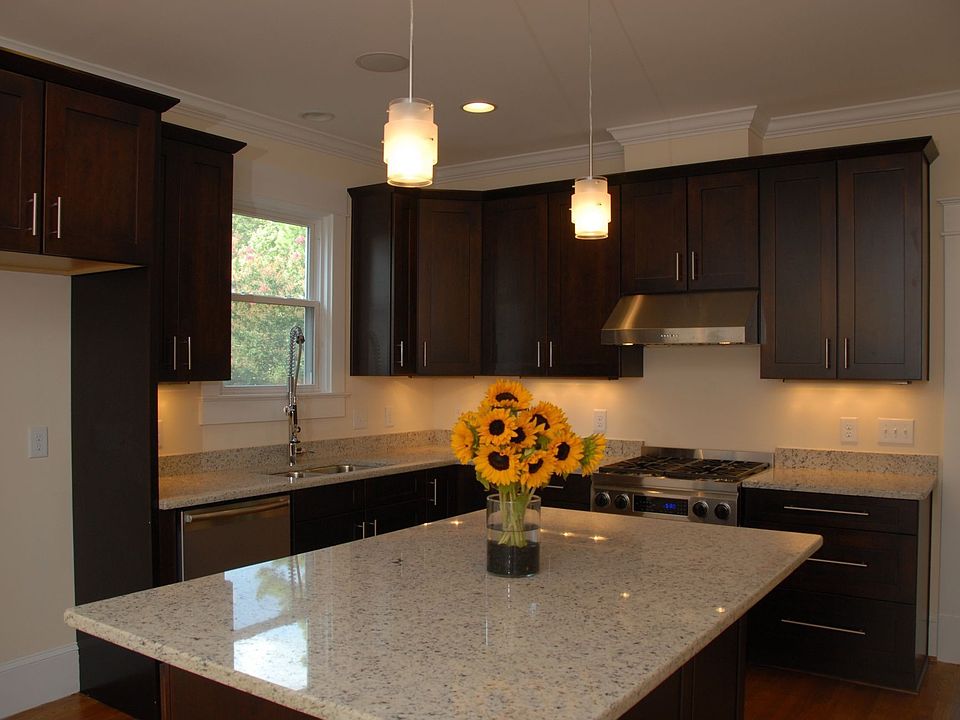 Gourmet Kitchen