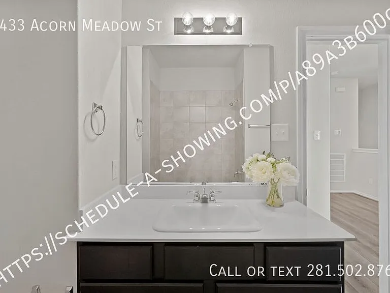 1433 Acorn Meadow St — Photo 8