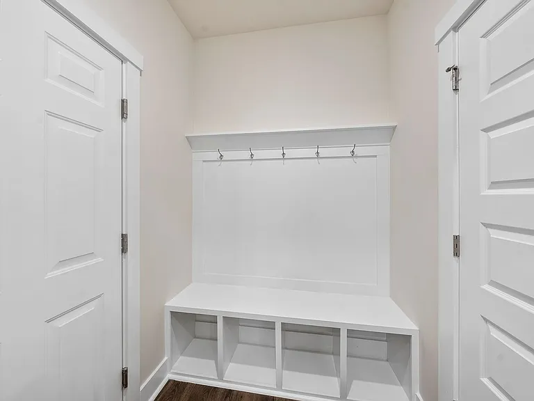 463 Autumn Rain St — Photo 12