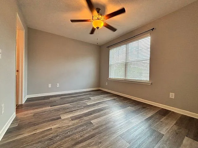 2352 Date Dr — Photo 22