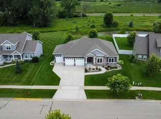 6631 Traveler Trl, Windsor, WI 53598