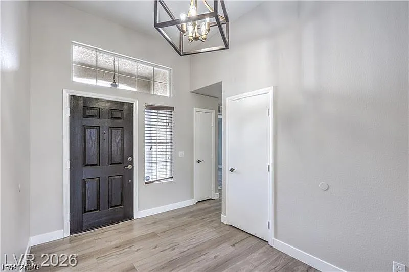 3 bed, 2.0 bath, 1554 sqft, $1,900 — Photo 4
