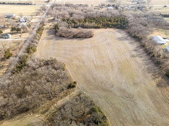 3rd image of 1775 Nebraska Rd