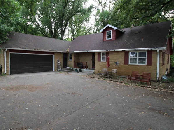 543 5th Ave NE, Melrose, MN 56352