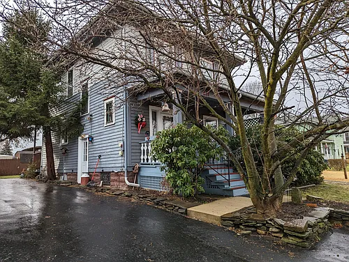 211 Coleman St #1 Photo 1