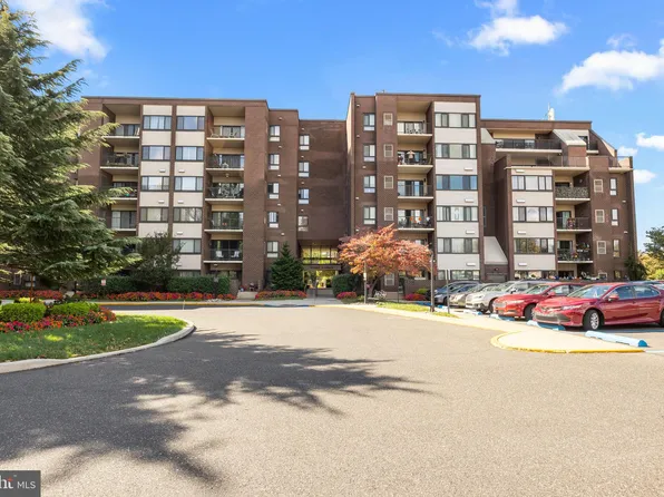 5100 Convent Ln APT 118, Philadelphia, PA 19114