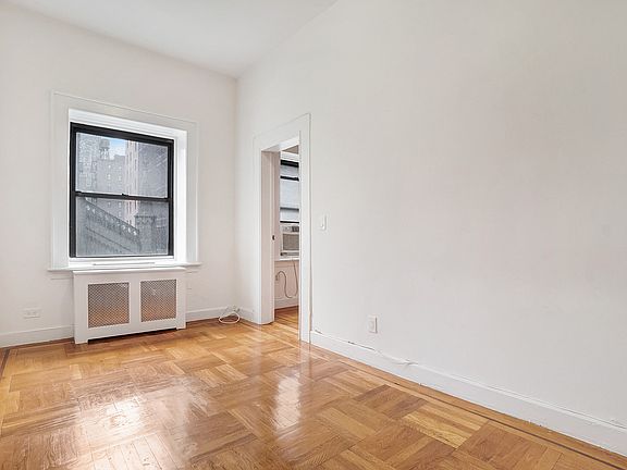 5th image of 271 5th Ave #3