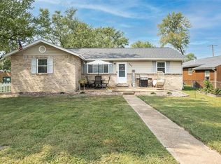 420 8th St, Valley Park, MO