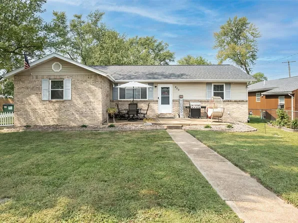 420 8th St, Valley Park, MO 63088