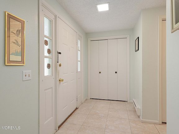 5th image of 487 Somerset Lane #487A