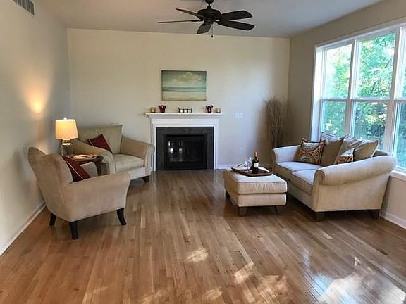 5th image of 3731 Lacrosse Cir