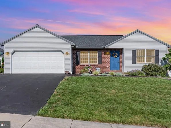 3493 Sullivan St, Mechanicsburg, PA 17050
