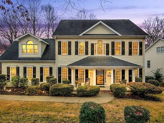 2nd image of 902 Birkdale Dr