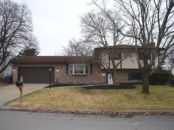 3rd image of 5605 Oakmont Dr
