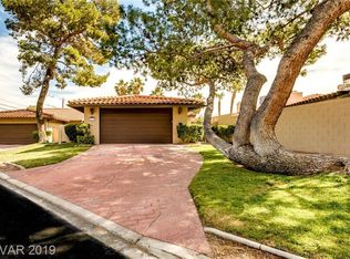 4212 Flamingo Crest Dr, Las Vegas, NV 89121