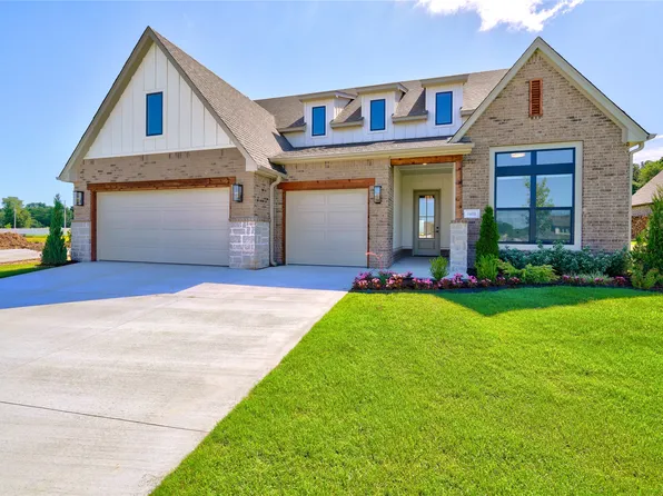 1717 N 72nd St, Broken Arrow, OK 74014