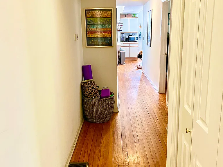 5783 N Ridge Ave #2B — Photo 11