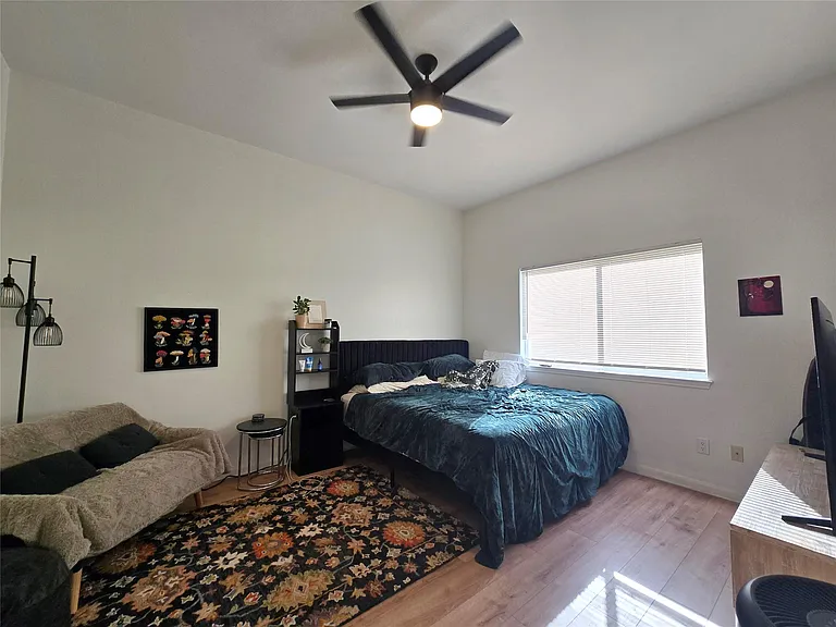 2303 Darnell Dr — Photo 9