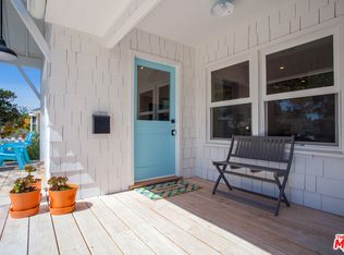 7810 Dunbarton Ave, Los Angeles, CA 90045