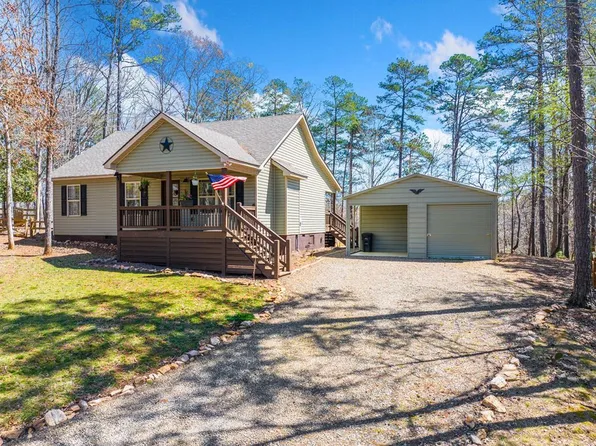 1385 Villa Dr, Ellijay, GA 30540