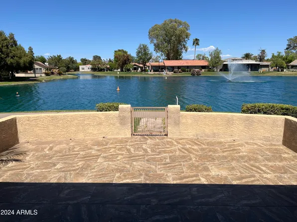 650 LEISURE WORLD --, Mesa, AZ 85206