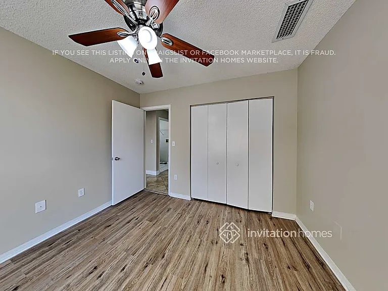 10711 SW 167th St — Photo 11