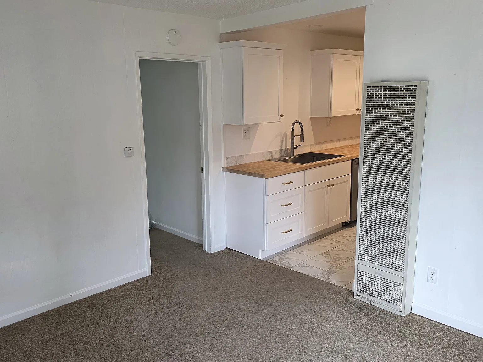 1 bed, 520 sqft, $2,450 — Photo 3