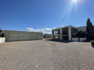 1052 W Estate Dr, Miami, AZ 85539