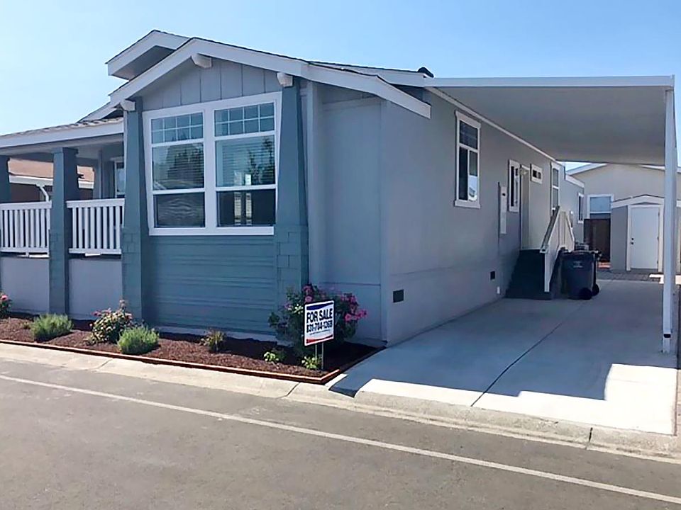 1st image of 1225 Vienna Dr #241