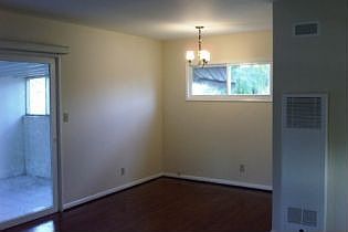 4th image of 668 Hennipen St