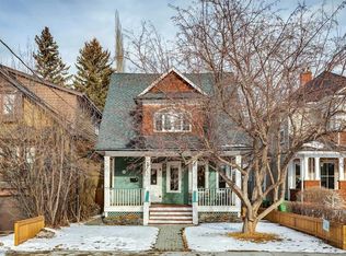 410 S 38th Ave SW, Calgary, AB T2S 0V9