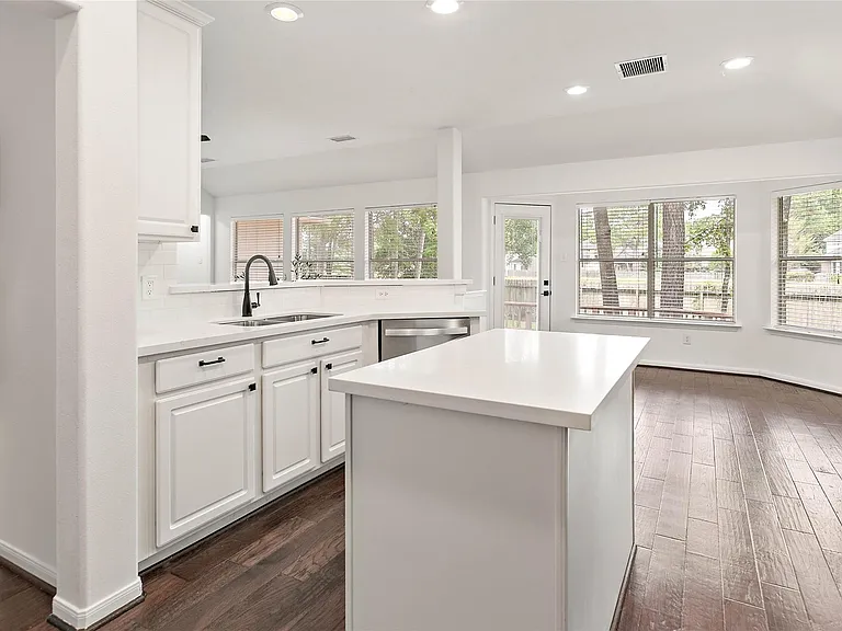 99 S Wynnoak Cir — Photo 13
