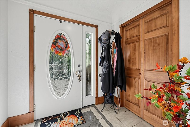 4th image of 1533 Northcliff Road