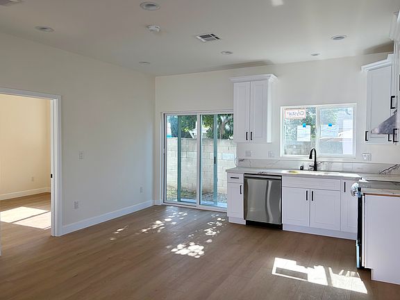 3rd image of 410 E Cherry Ave #2