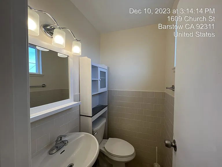 1609 Church St — Photo 12