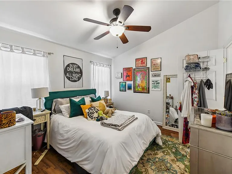 4843 Coliseum St — Photo 11