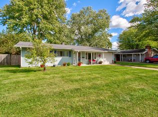 881 Westbrook Dr, Mooresville, IN