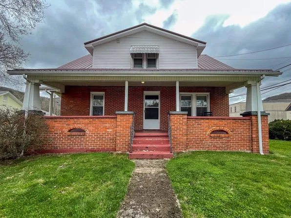 202 N Reynolds St, Damascus, VA 24236