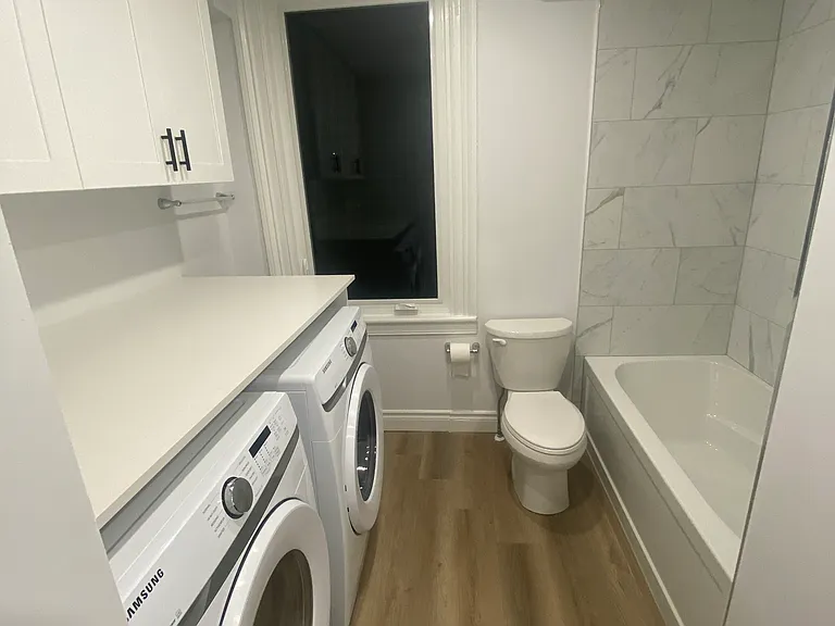 332 Dalhousie St #B — Photo 7