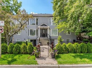 312 Reynolds St #1, Oakville, ON L6J 3L8