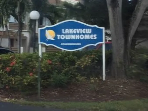 2723 NE 164th St, North Miami Beach, FL 33160