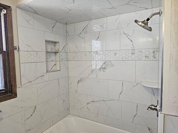 5th image of 3440 W Alvina Ave #3440