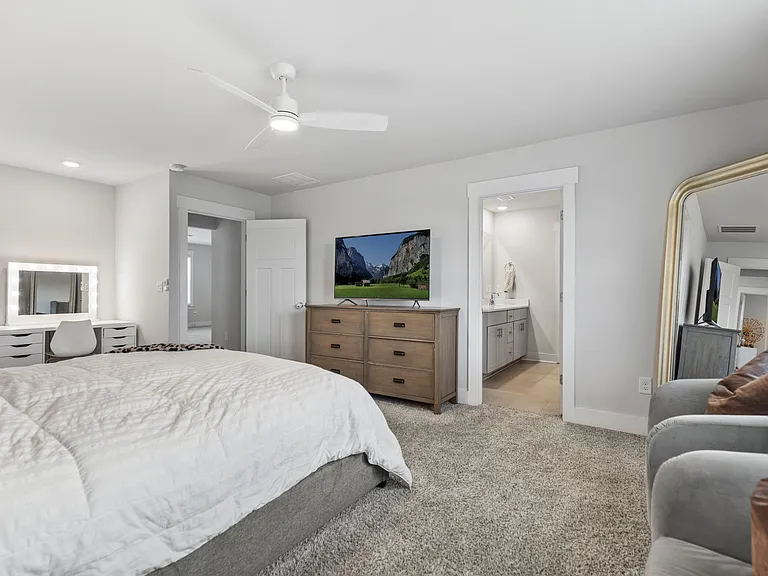 304 Garrison Grove Dr — Photo 30