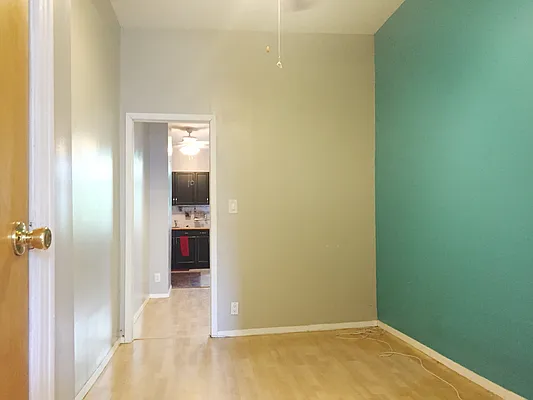 Rented by In Haus LLC | media 4