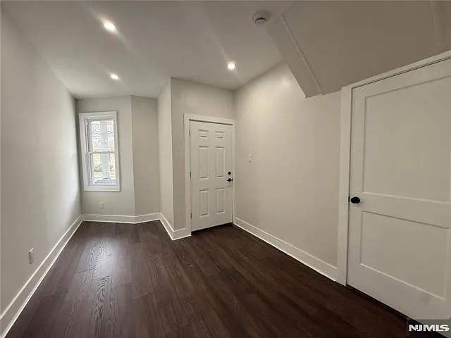 144 S Main St #1 — Photo 4
