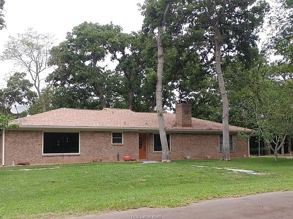 2nd image of 9 Bonanza Ln