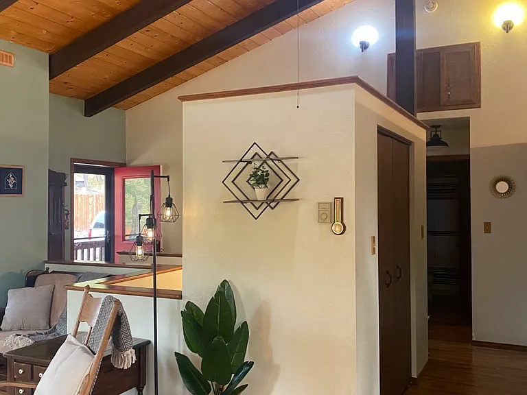 154 Pine Ct — Photo 17