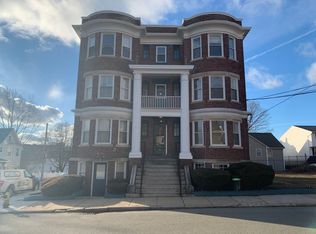 90 Emerson St, Haverhill, MA 01830
