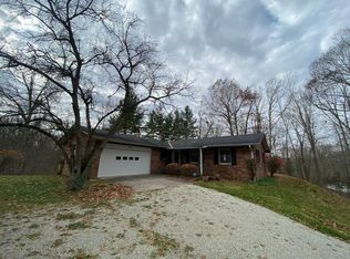 13166 Roemer Rd, Brookville, IN 47012